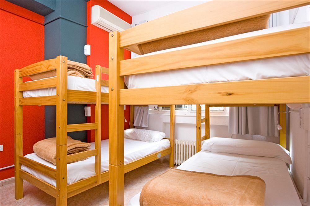 Euromadrid Hostel Kültér fotó