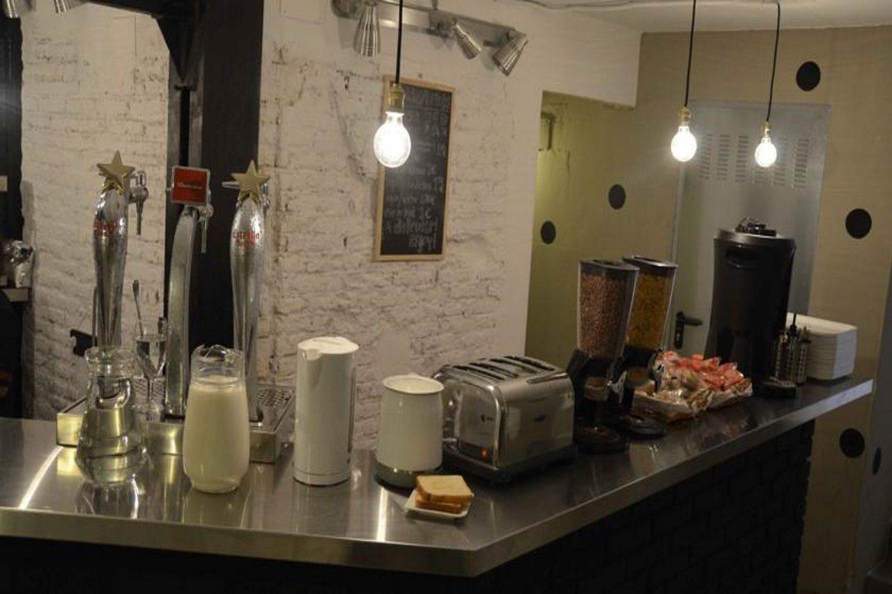 Euromadrid Hostel Kültér fotó