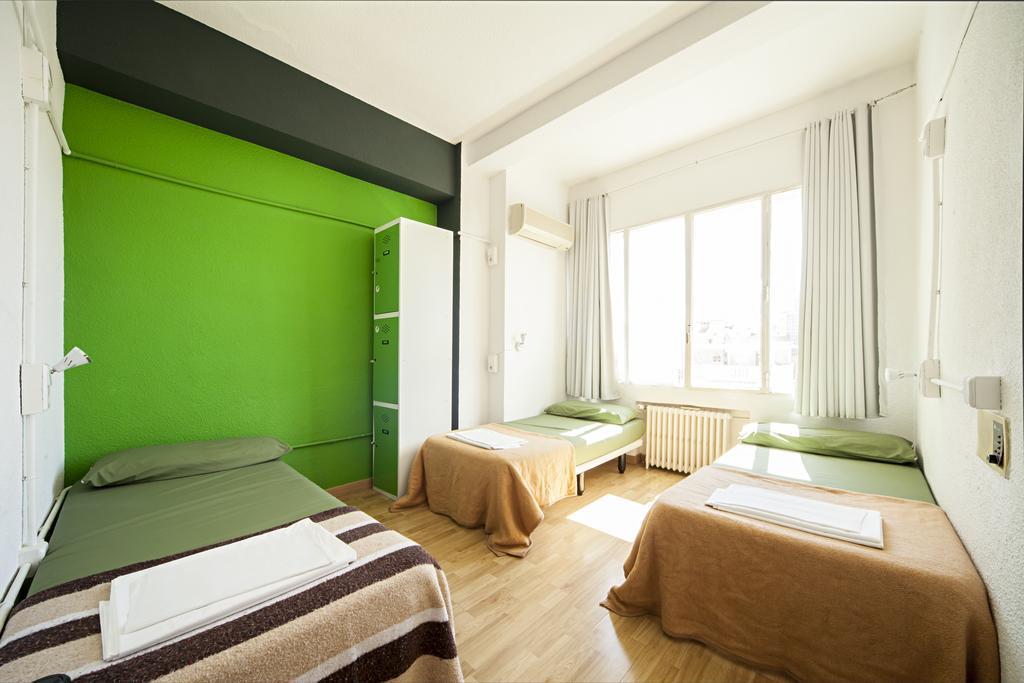 Euromadrid Hostel Kültér fotó