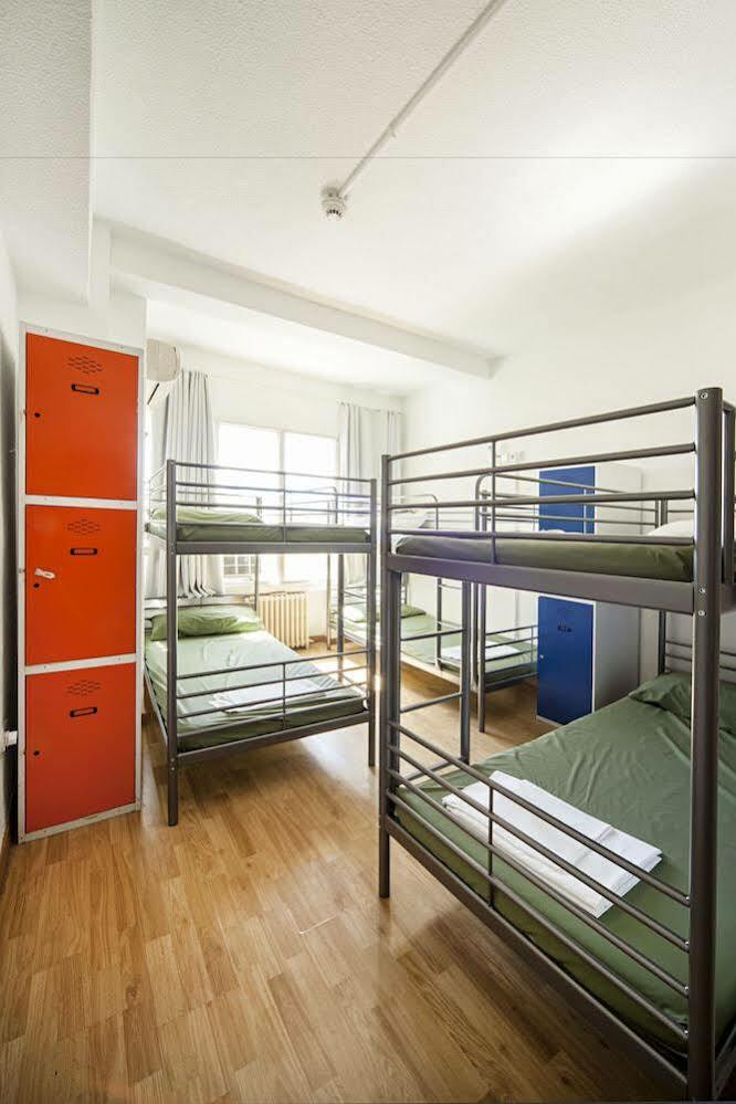 Euromadrid Hostel Kültér fotó